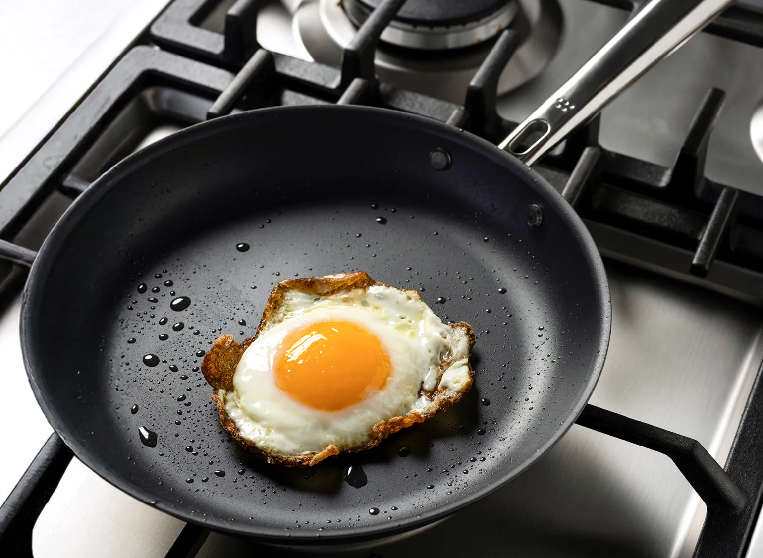 Carbon Nonstick™ Frying Pan - Image 9